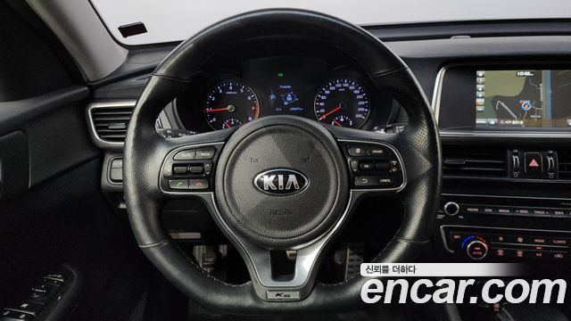 Kia K5 2016 — photo 13