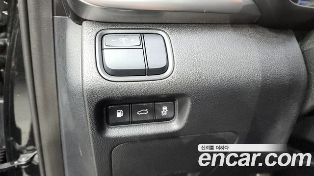 Kia K5 2016 — photo 18