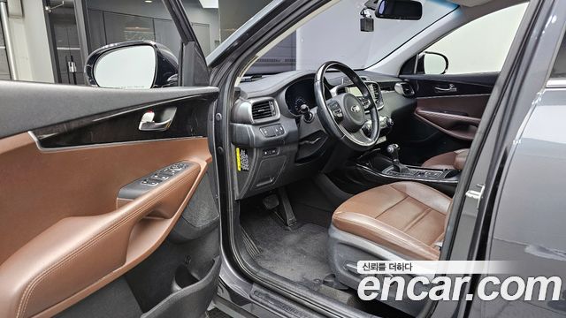 Kia Sorento 2016 — photo 13