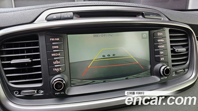 Kia Sorento 2016 — photo 21