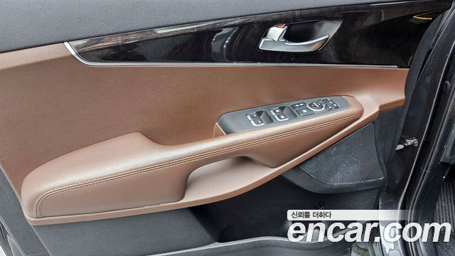 Kia Sorento 2016 — photo 14