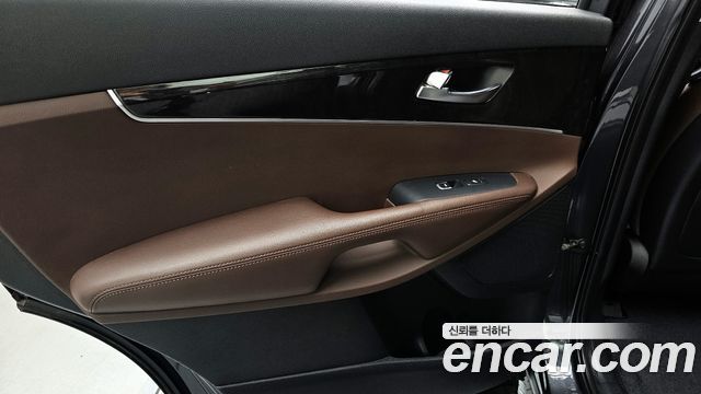 Kia Sorento 2016 — photo 15