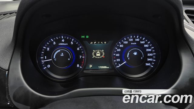 Hyundai Grandeur 2016 — photo 8