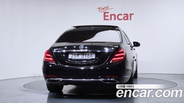 Mercedes-Benz S-Class 2018 — photo 4
