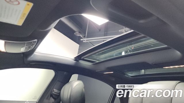 Mercedes-Benz S-Class 2018 — photo 19