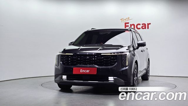Kia Canival 2025 — photo 3