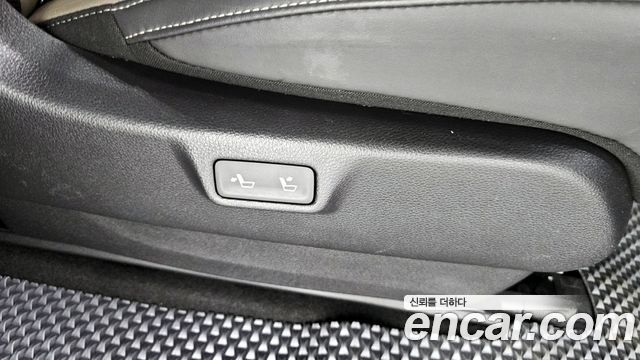 Kia Canival 2025 — photo 24