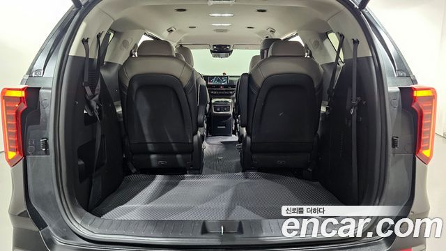 Kia Canival 2025 — photo 26