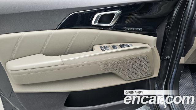 Kia Canival 2025 — photo 14