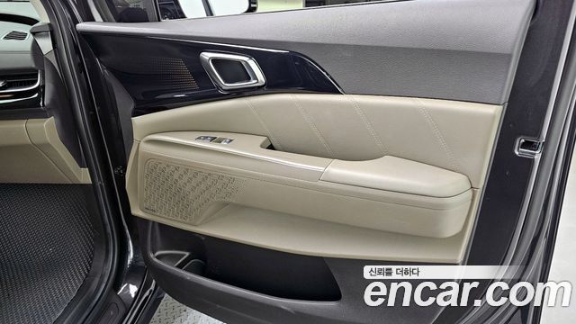 Kia Canival 2025 — photo 15