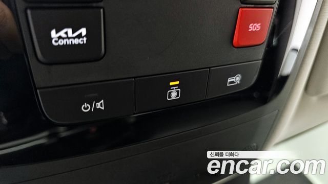 Kia Canival 2025 — photo 28