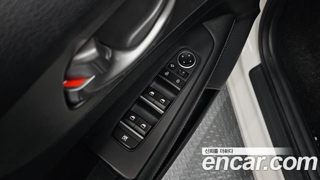 Kia K3 2019 — photo 23