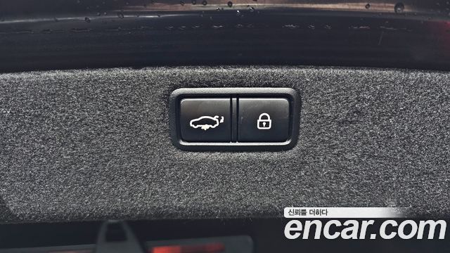 Genesis G80 2017 — photo 19