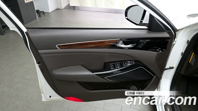Kia K7 2016 — photo 14