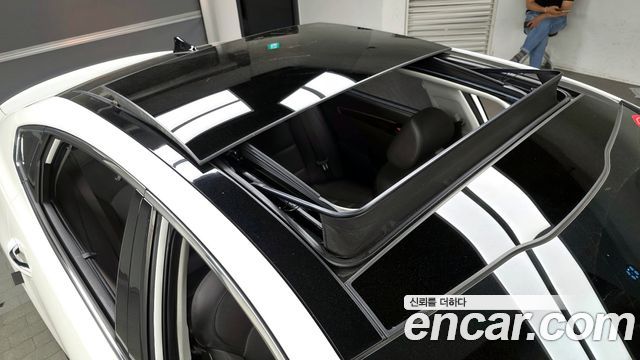 Kia K7 2016 — photo 28