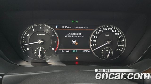 Genesis G90 2019 — photo 11