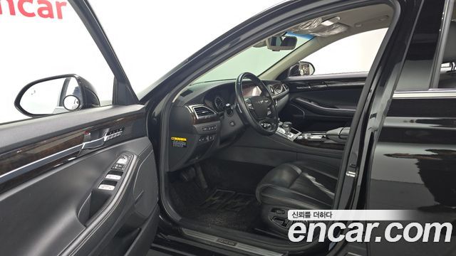 Genesis G90 2019 — photo 13