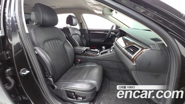 Genesis G90 2019 — photo 17