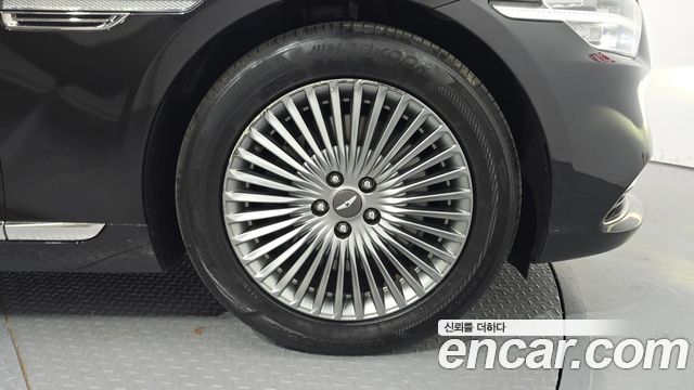 Genesis G90 2019 — photo 7