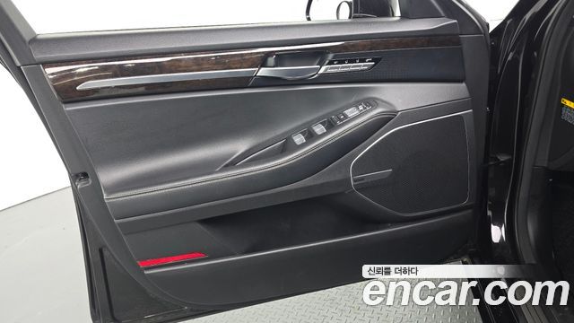 Genesis G90 2019 — photo 14