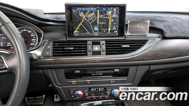 Audi A6 2018 — photo 18