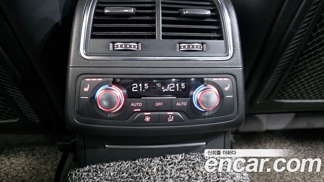 Audi A6 2018 — photo 30