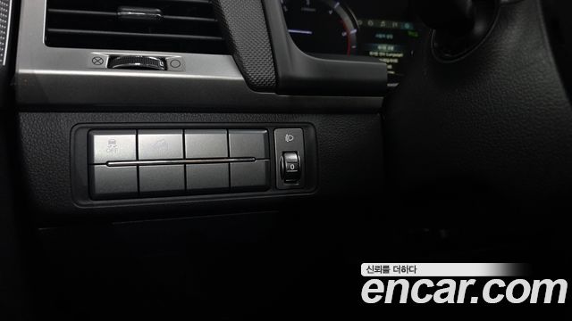 KG Mobility Rexton 2019 — photo 22
