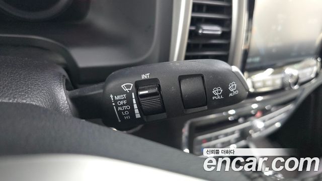 KG Mobility Rexton 2019 — photo 23