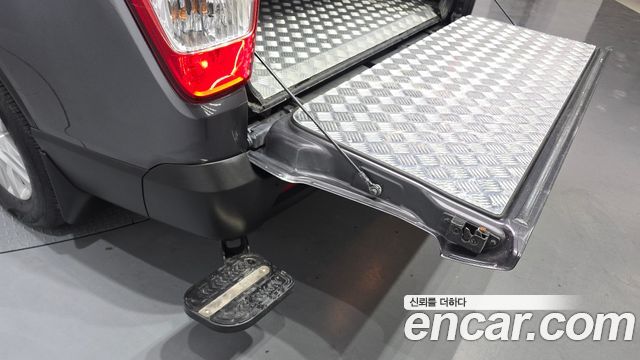 KG Mobility Rexton 2019 — photo 25