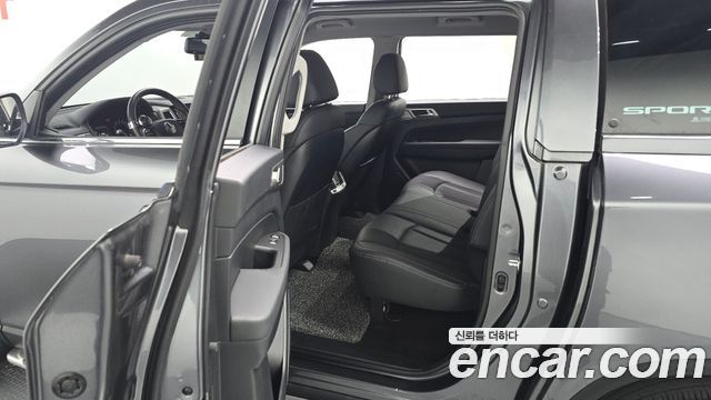 KG Mobility Rexton 2019 — photo 16