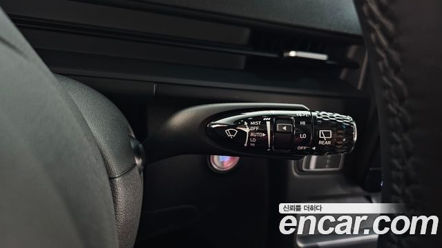 Hyundai Staria 2025 — photo 27