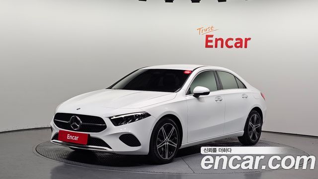 Mercedes-Benz A-Class 2024 — photo 1