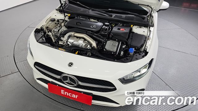 Mercedes-Benz A-Class 2024 — photo 6