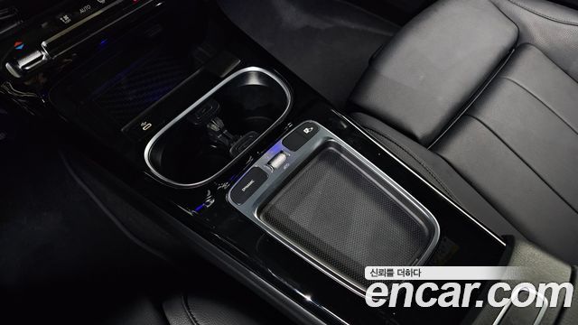 Mercedes-Benz A-Class 2024 — photo 23