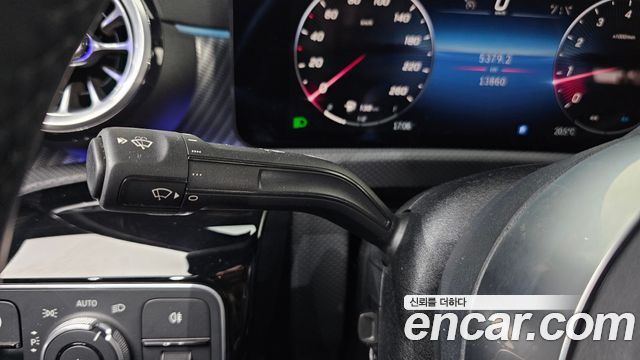 Mercedes-Benz A-Class 2024 — photo 27