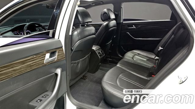 Hyundai Sonata 2015 — photo 11