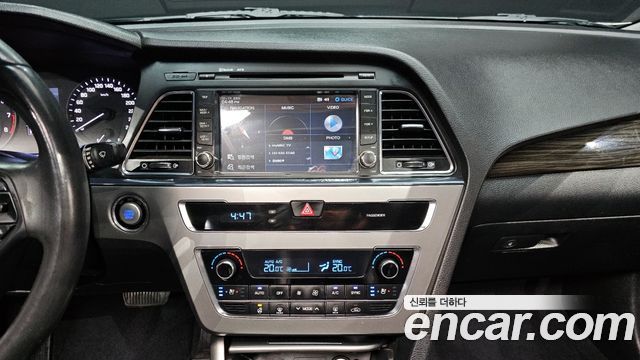 Hyundai Sonata 2015 — photo 14