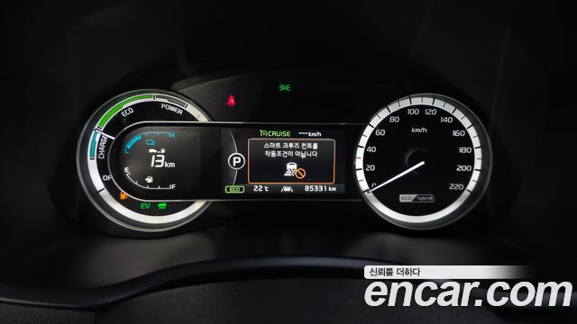 Kia Niro 2017 — photo 11