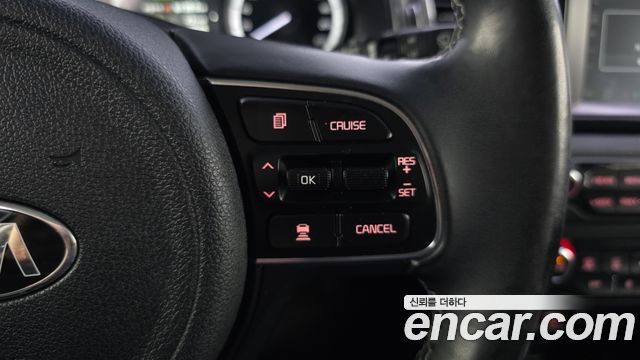 Kia Niro 2017 — photo 24