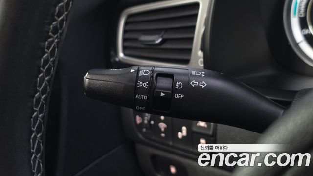 Kia Niro 2017 — photo 27