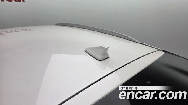 Kia Niro 2017 — photo 32