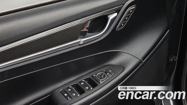 Hyundai Grandeur 2018 — photo 23