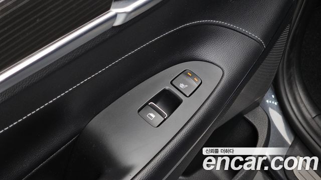 Hyundai Grandeur 2018 — photo 24