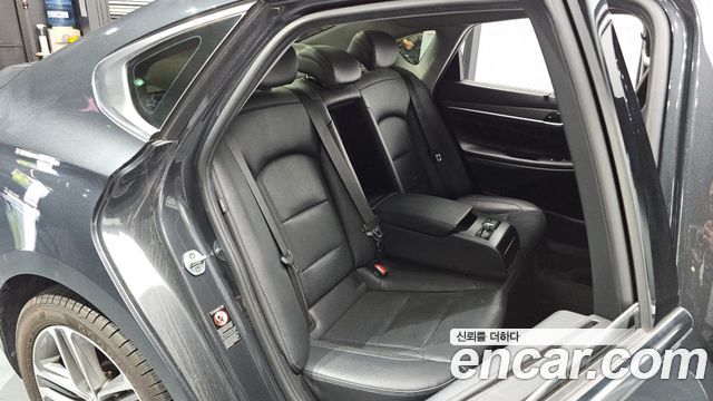 Hyundai Grandeur 2018 — photo 16
