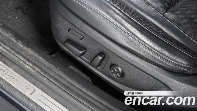Hyundai Grandeur 2018 — photo 27