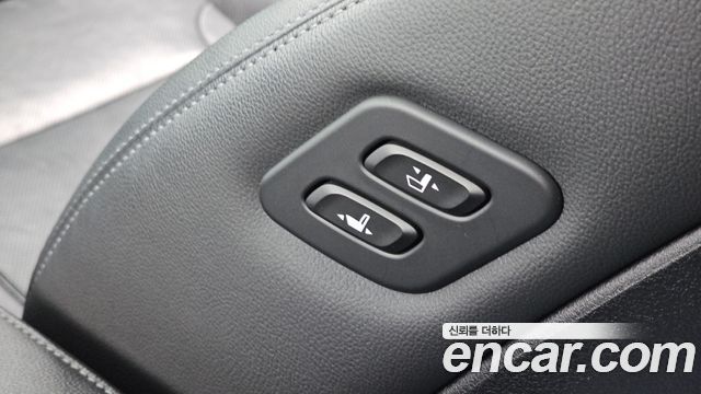 Hyundai Grandeur 2018 — photo 30