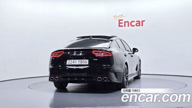 Kia Stinger 2019 — photo 4