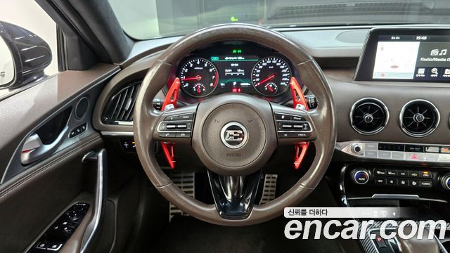 Kia Stinger 2019 — photo 19