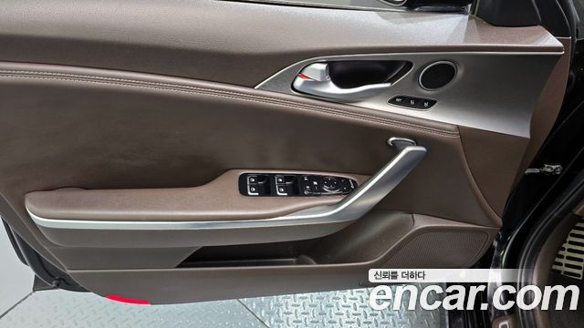 Kia Stinger 2019 — photo 14