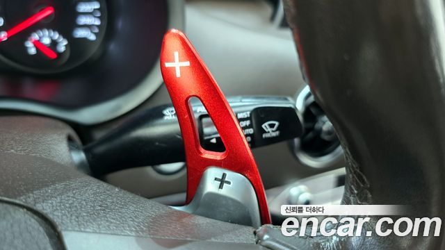 Kia Stinger 2019 — photo 28